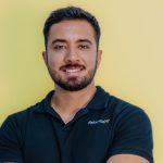 Retrato de Jaime Sanz Ruiz, fisioterapeuta colegiado nº 14.387 y fundador de FisiomadFit